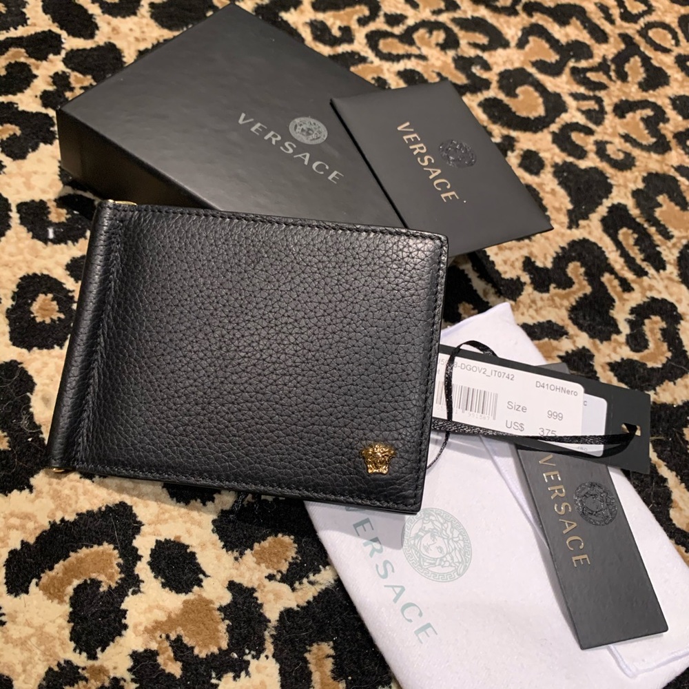 Versace Medusa Black Leather Bifold Men’s Wallet